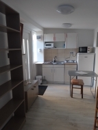 Hajd�hadh�z frekvent�lt hely�n st�di� apartma kiad�.